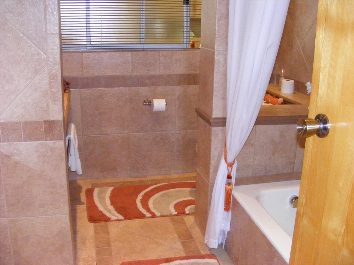 Bubez Guesthouse باربرتون المظهر الخارجي الصورة