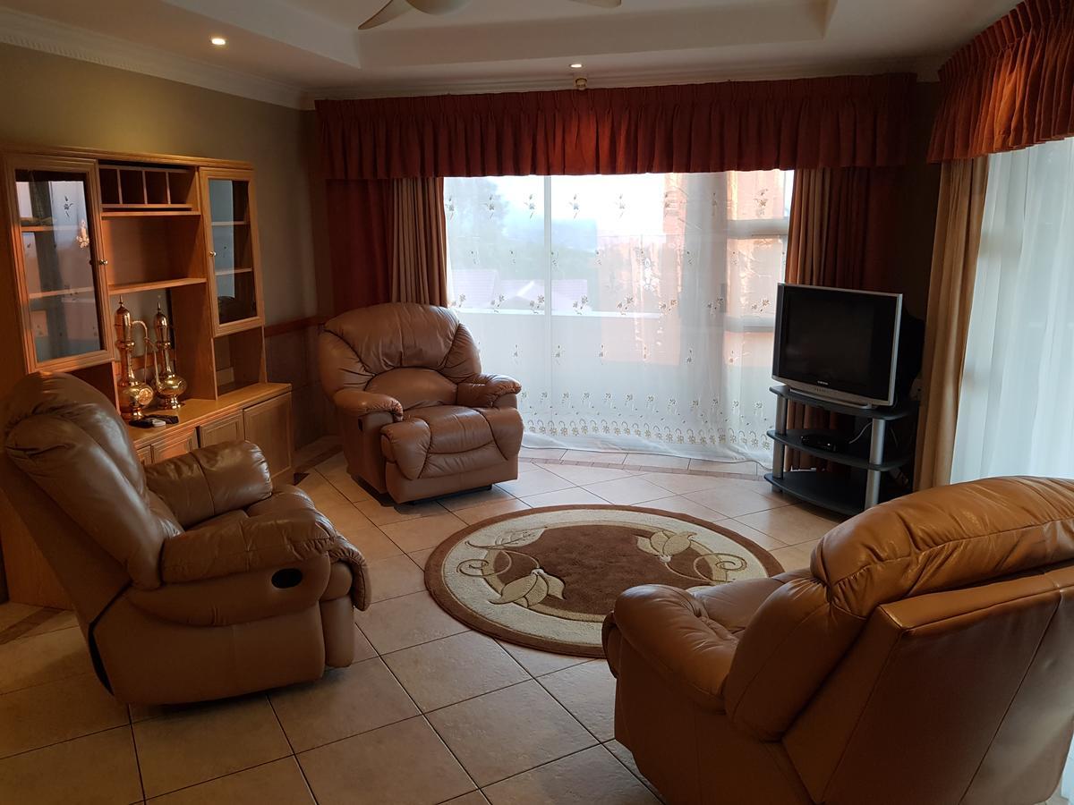 Bubez Guesthouse باربرتون المظهر الخارجي الصورة