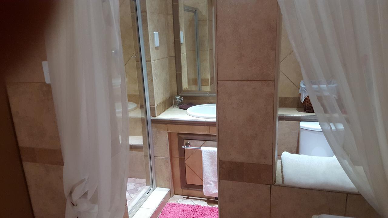 Bubez Guesthouse باربرتون المظهر الخارجي الصورة